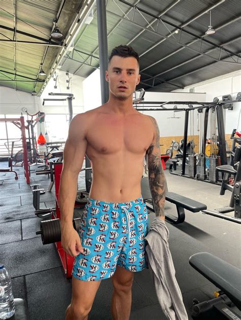 max barz onlyfans|max